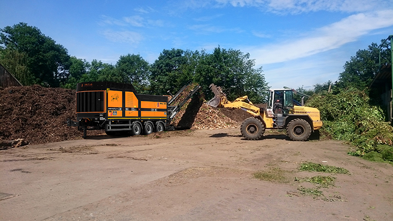 MRW 1_300 z koparką większa